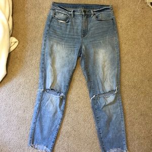 BDG High Waisted jeans
